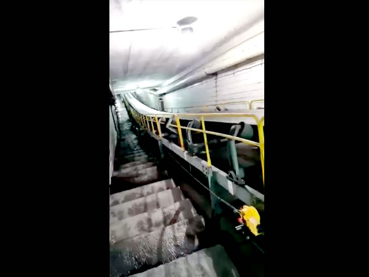 高精度電子皮帶秤計(jì)量解決水平機(jī)頭輸送機(jī)惡劣工...